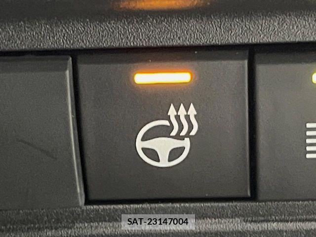 Toyota YARIS CROSS 2024-02 8630015-5