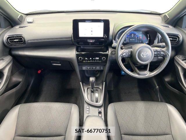 Toyota YARIS CROSS 2025-03 8630009-1