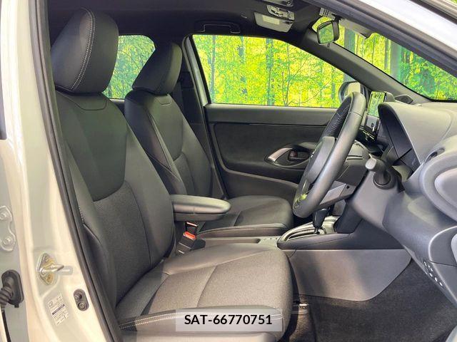 Toyota YARIS CROSS 2025-03 8630009-7