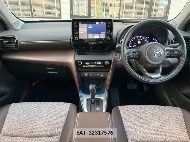 Toyota YARIS CROSS 2020-10 8630027-1