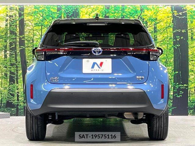 Toyota YARIS CROSS 2022-01 8630022-12