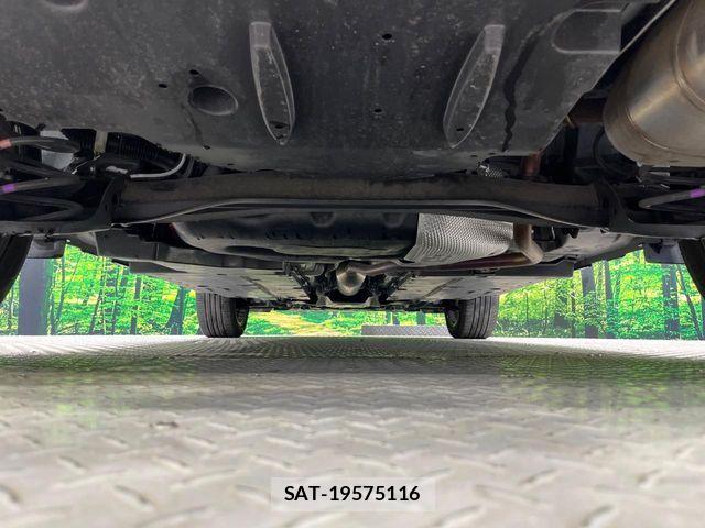 Toyota YARIS CROSS 2022-01 8630022-16