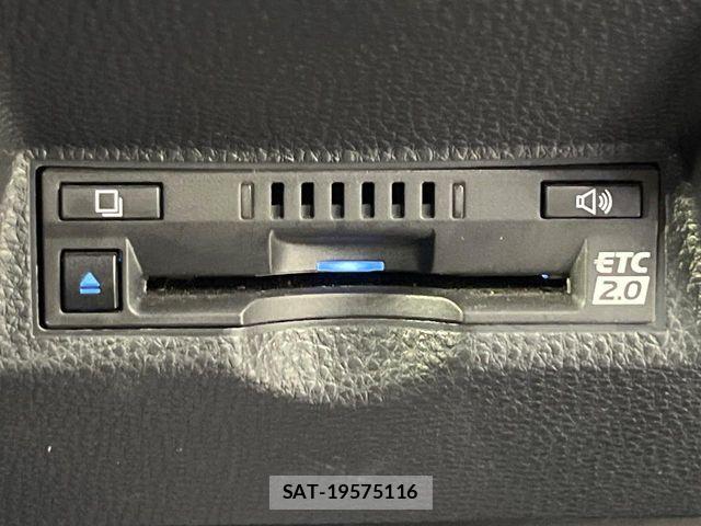 Toyota YARIS CROSS 2022-01 8630022-6