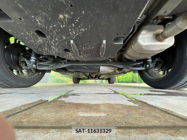 Toyota YARIS CROSS 2022-04 8630018-18