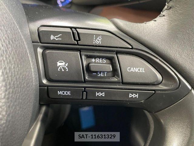 Toyota YARIS CROSS 2022-04 8630018-4