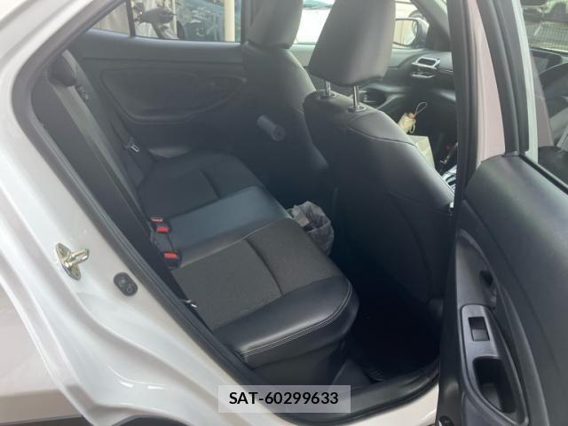 Toyota YARIS CROSS 2026-03 8630010-12