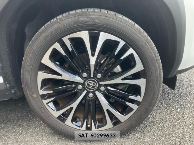 Toyota YARIS CROSS 2026-03 8630010-3