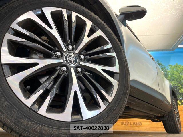 Toyota YARIS CROSS 2021-10 8630023-12