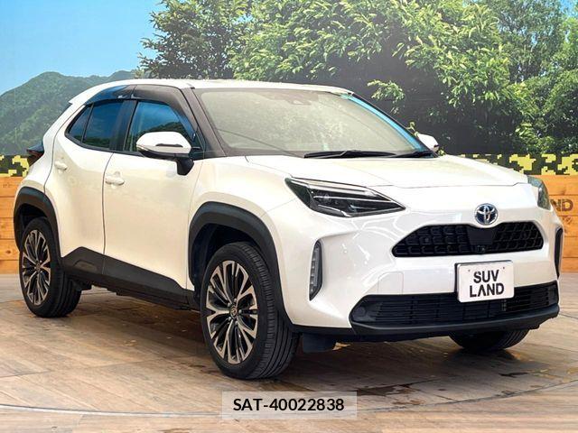 Toyota YARIS CROSS 2021-10 8630023-15