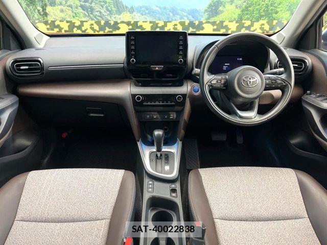 Toyota YARIS CROSS 2021-10 8630023-1