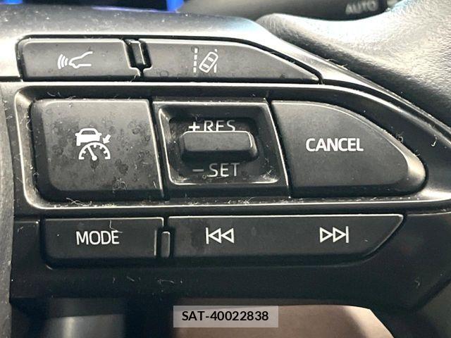 Toyota YARIS CROSS 2021-10 8630023-5