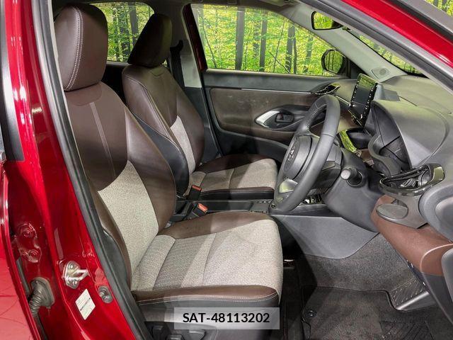 Toyota YARIS CROSS 2021-03 8630021-7