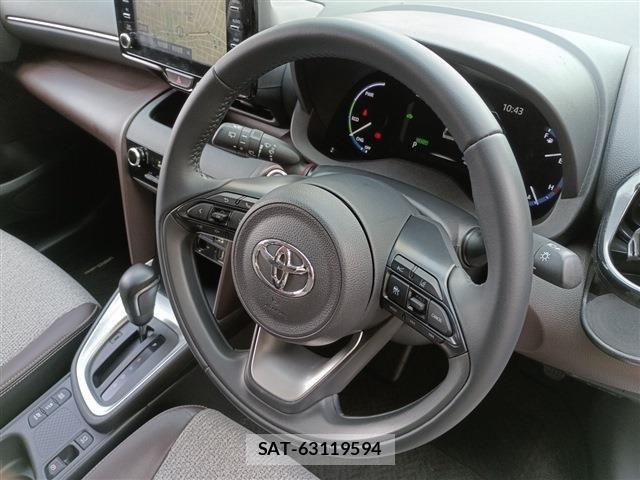 Toyota YARIS CROSS 2022-01 8630016-14
