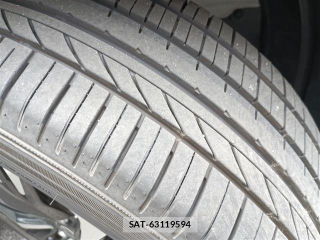 Toyota YARIS CROSS 2022-01 8630016-15