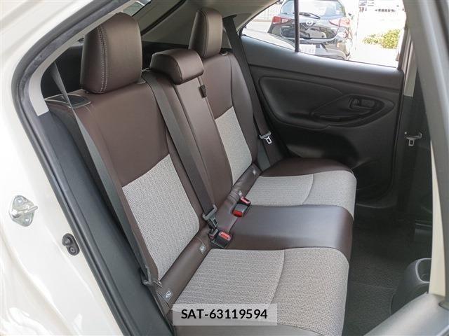 Toyota YARIS CROSS 2022-01 8630016-7