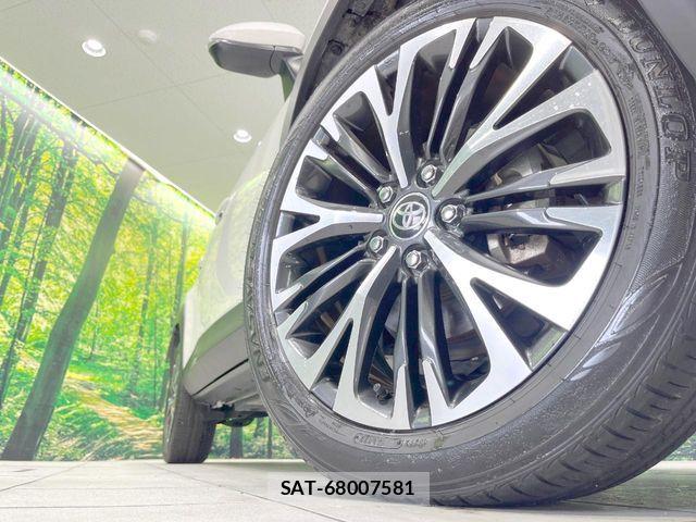 Toyota YARIS CROSS 2022-06 8630012-12
