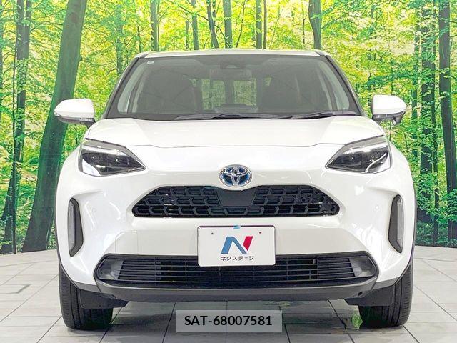 Toyota YARIS CROSS 2022-06 8630012-13