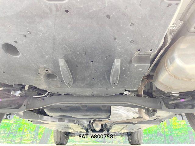 Toyota YARIS CROSS 2022-06 8630012-18