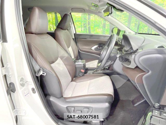 Toyota YARIS CROSS 2022-06 8630012-7