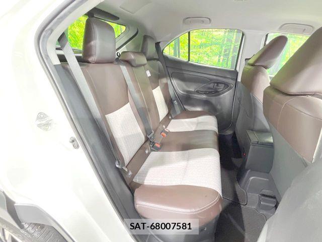 Toyota YARIS CROSS 2022-06 8630012-8