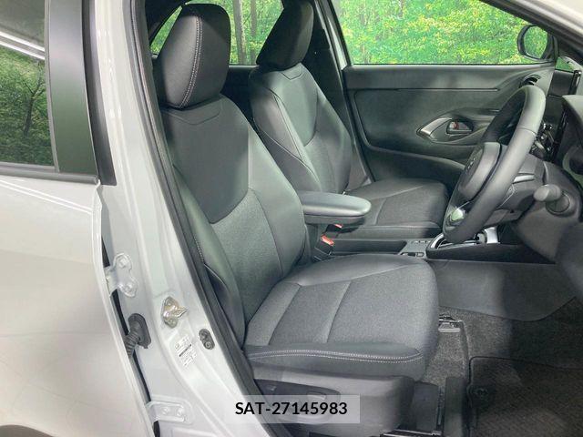 Toyota YARIS CROSS 2026-07 8662649-7