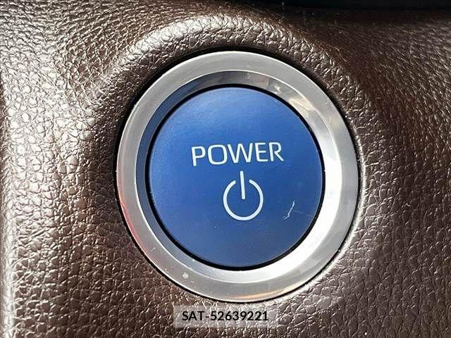 Toyota YARIS CROSS 2023-10 8662659-18