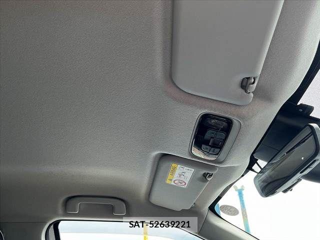 Toyota YARIS CROSS 2023-10 8662659-27