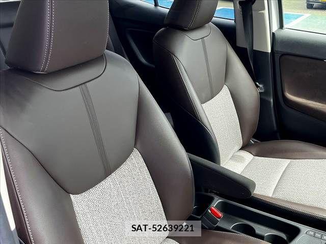 Toyota YARIS CROSS 2023-10 8662659-28