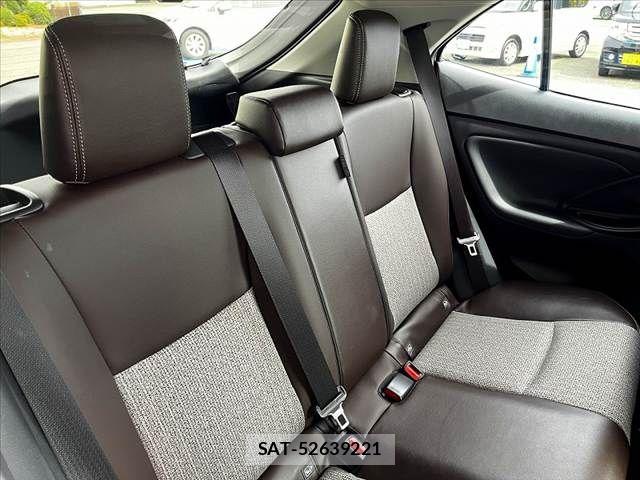 Toyota YARIS CROSS 2023-10 8662659-29