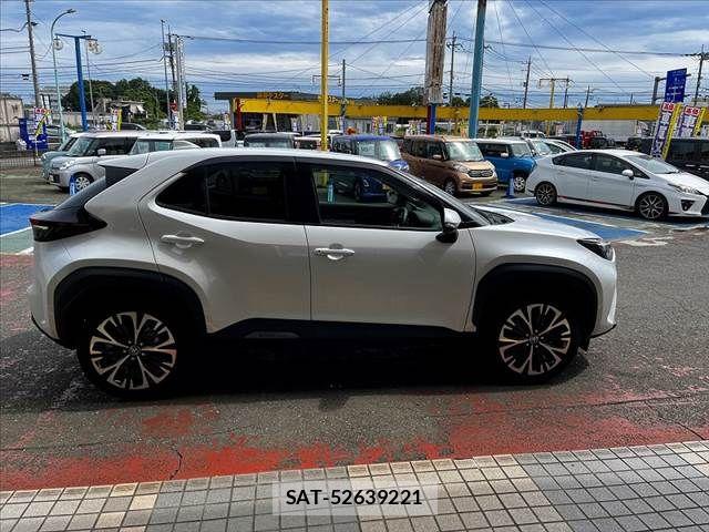 Toyota YARIS CROSS 2023-10 8662659-5
