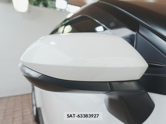 Toyota YARIS CROSS 2021-03 8667219-22