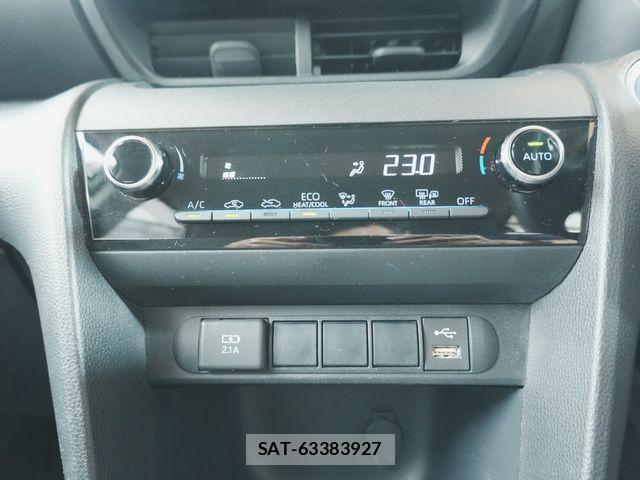 Toyota YARIS CROSS 2021-03 8667219-29