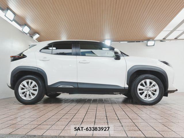 Toyota YARIS CROSS 2021-03 8667219-7