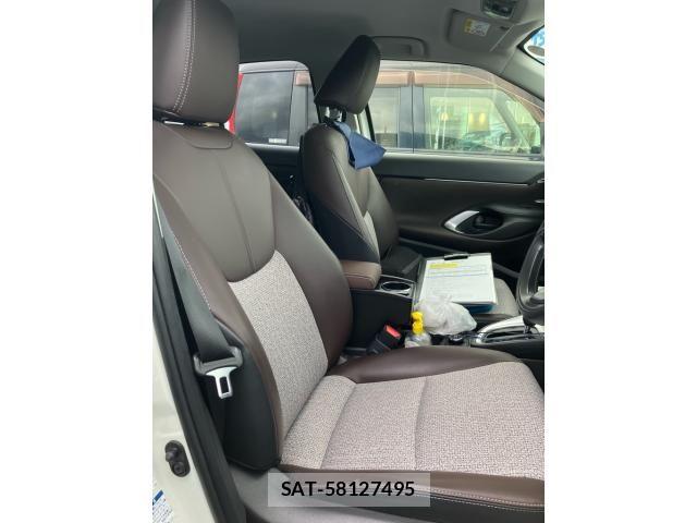 Toyota YARIS CROSS 2022-07 8667217-17
