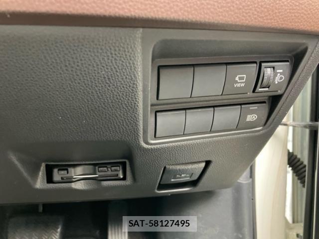 Toyota YARIS CROSS 2022-07 8667217-19