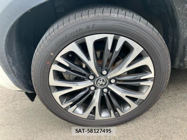 Toyota YARIS CROSS 2022-07 8667217-5