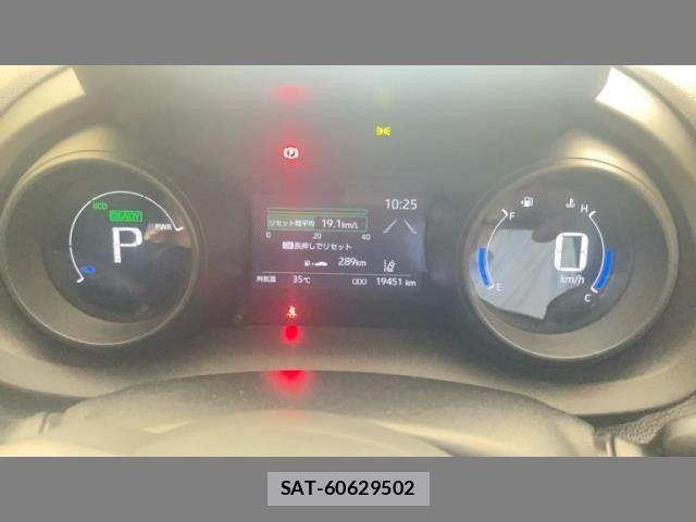 Toyota YARIS CROSS 2023-10 8662661-8
