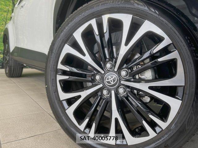 Toyota YARIS CROSS 2024-04 8662654-12