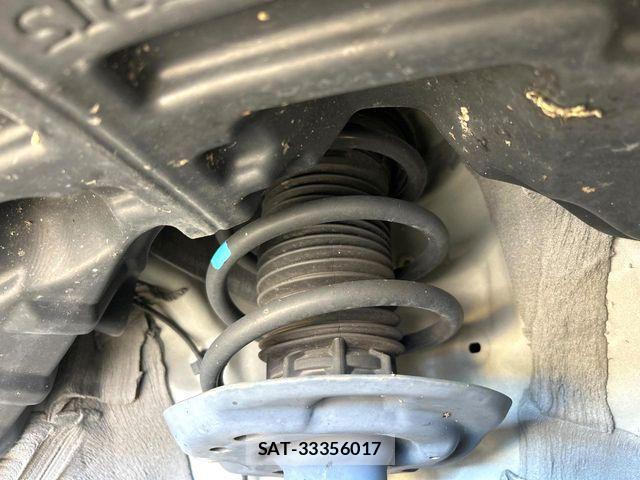 Toyota YARIS CROSS 2022-04 8662663-19