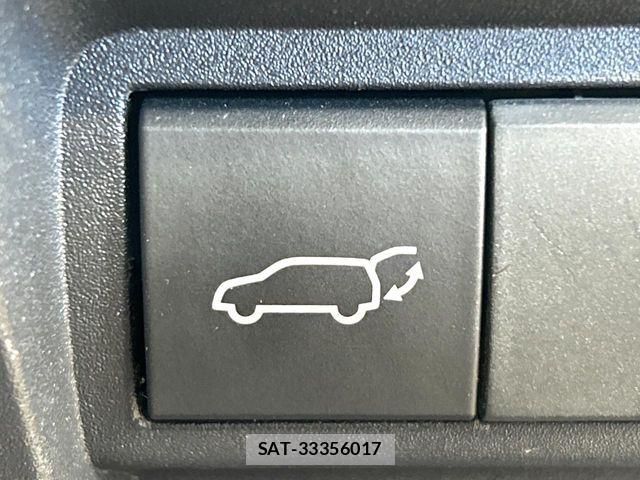 Toyota YARIS CROSS 2022-04 8662663-4