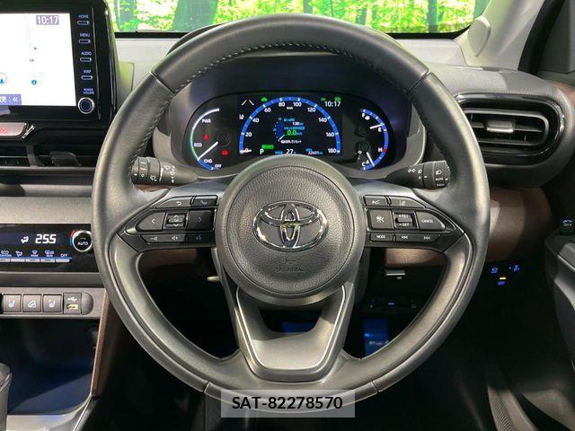 Toyota YARIS CROSS 2021-12 8667214-10