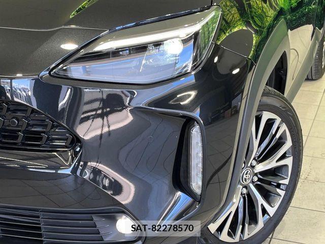 Toyota YARIS CROSS 2021-12 8667214-11