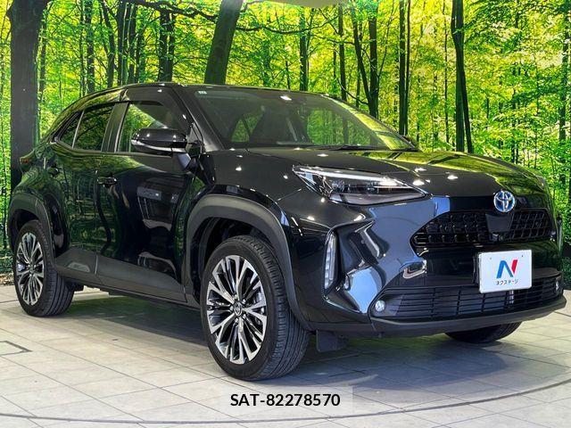 Toyota YARIS CROSS 2021-12 8667214-15