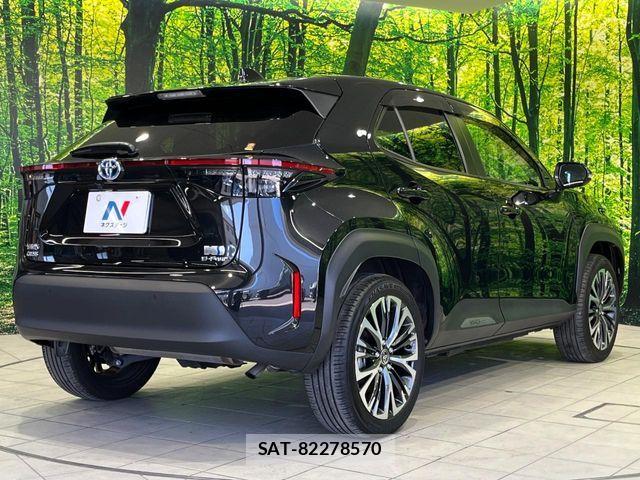 Toyota YARIS CROSS 2021-12 8667214-16