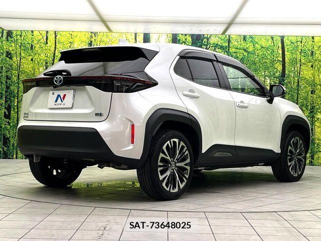 Toyota YARIS CROSS 2023-09 8662655-16
