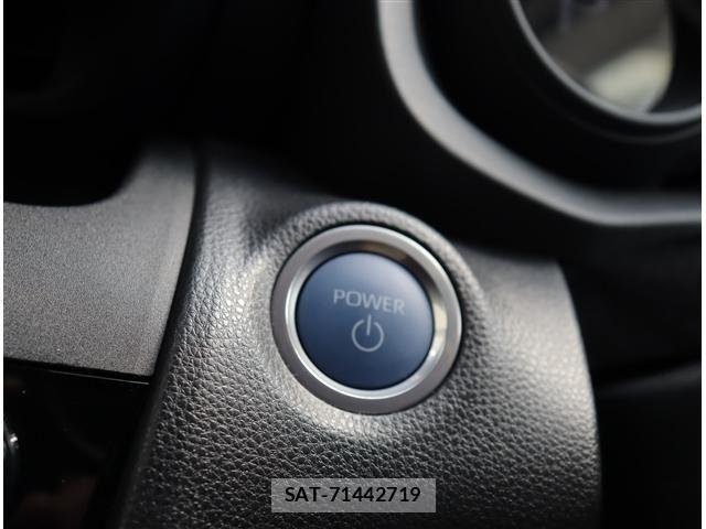 Toyota YARIS CROSS 2023-11 8662653-18