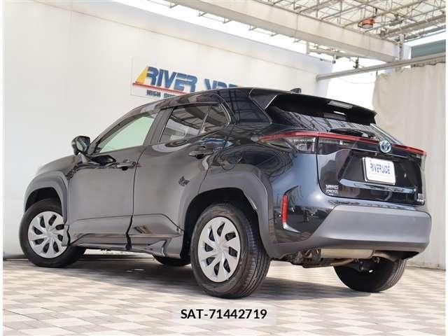 Toyota YARIS CROSS 2023-11 8662653-25