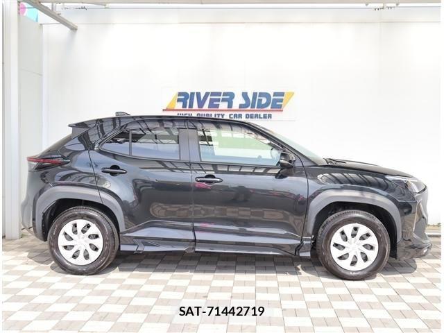 Toyota YARIS CROSS 2023-11 8662653-3