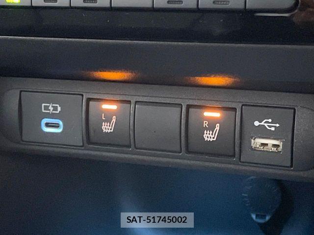 Toyota YARIS CROSS 2022-12 8662660-5