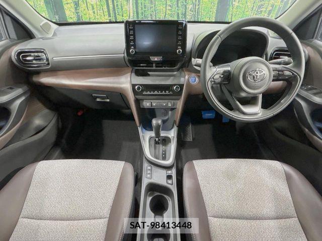 Toyota YARIS CROSS 2021-03 8662662-1